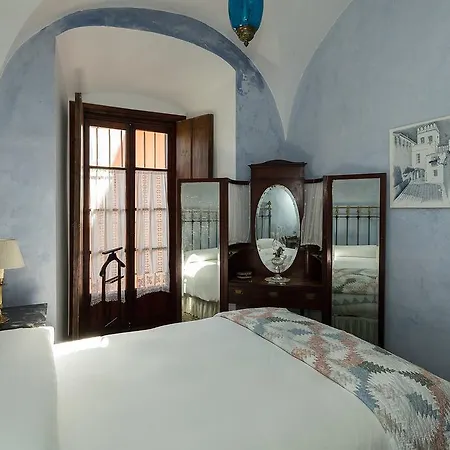 Apartamento Holi-rent Puerta Judería Sevilha