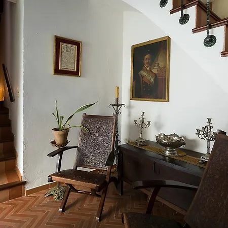 Holi-rent Historic House Next To The Alcazar アパート セビリア